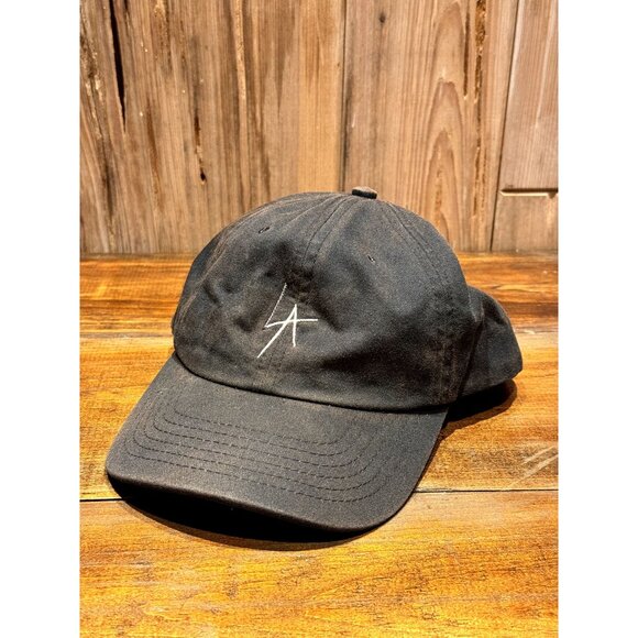 LOCAL AUTHORITY UNISEX  'LA' LOGO SNAPBACK HAT in BLACK - Picture 1 of 2